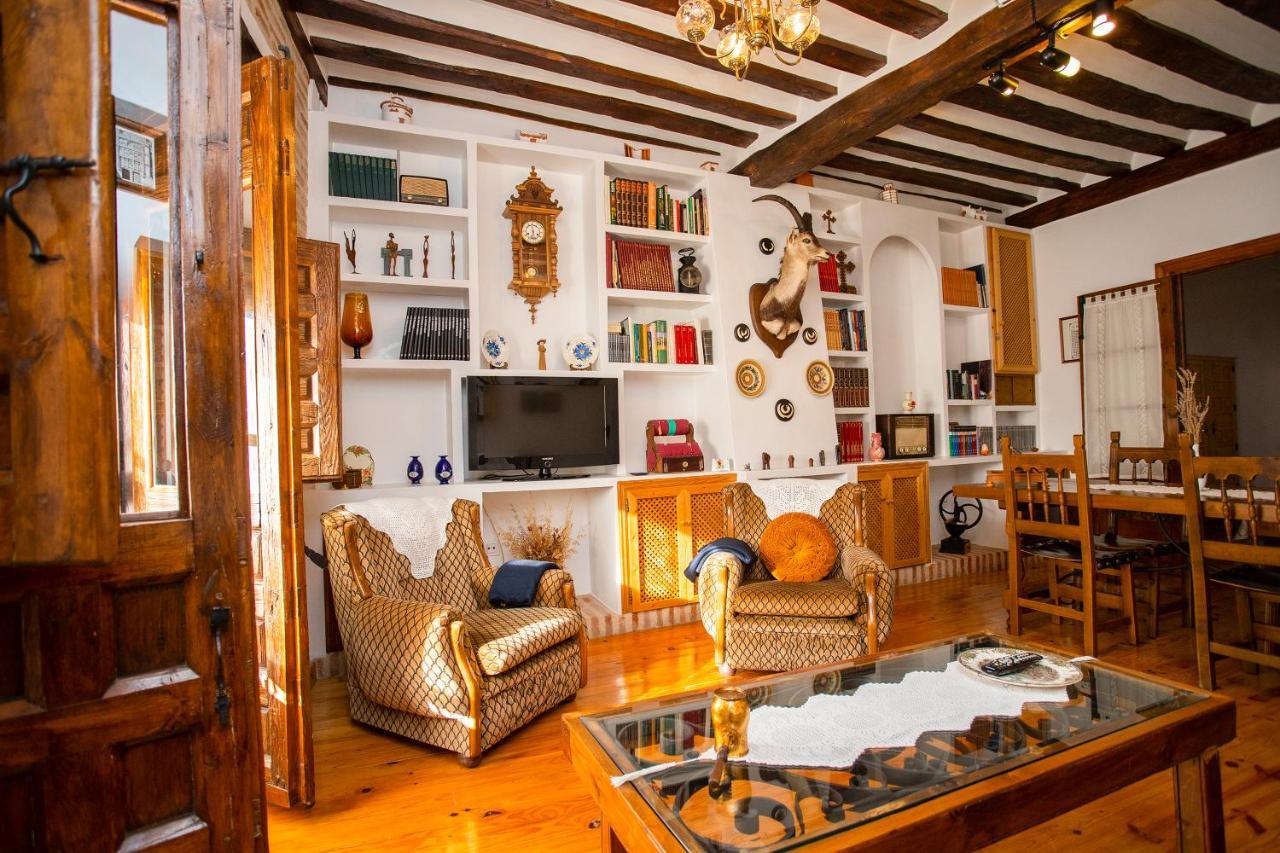 Alojaguay Rueda, Casa Museo Rustica-Moderna, Maxima Tranquilidad Con Comodidad 外观 照片